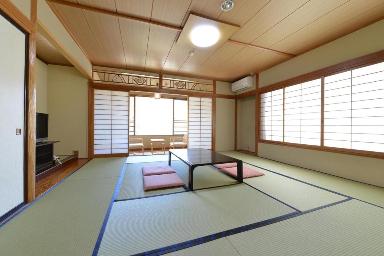Ooedo Onsen Monogatari Shinshu Kakeyu Hotel Ueda Luaran gambar