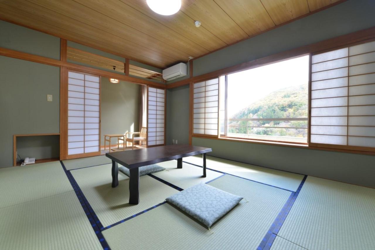 Ooedo Onsen Monogatari Shinshu Kakeyu Hotel Ueda Luaran gambar