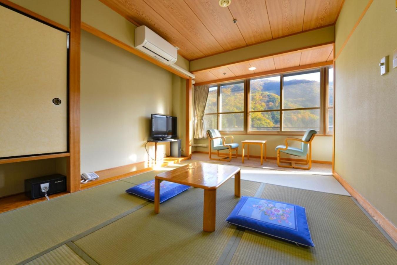 Ooedo Onsen Monogatari Shinshu Kakeyu Hotel Ueda Bilik gambar
